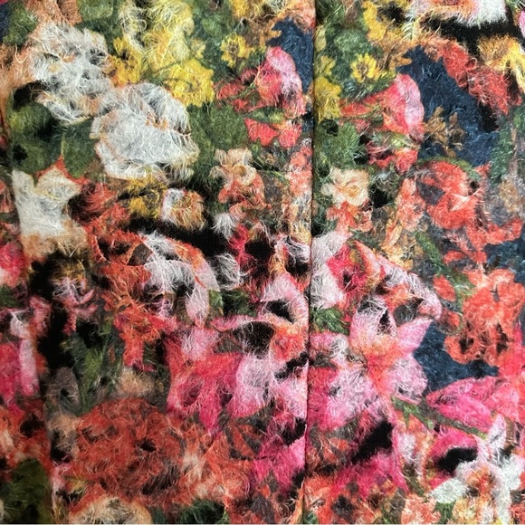 Handmade Artsy Vest Size L/XL Floral Textured Fiber Art To Wear Topper - Picture 6 of 7